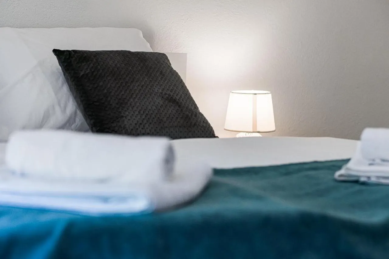 Apartman View Preko 0*,  Croácia